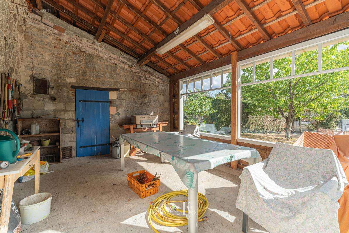 Maison 96 m² à Saint-Denis-Des-Murs  - photo 13