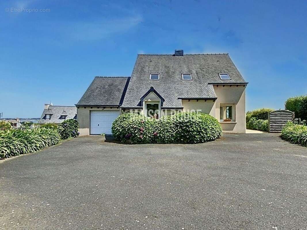 Maison à PLOUBAZLANEC