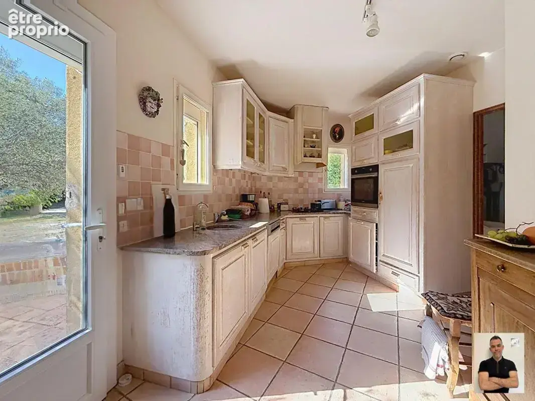Maison Cotignac 4 pièce(s) 124 m2 - photo 13