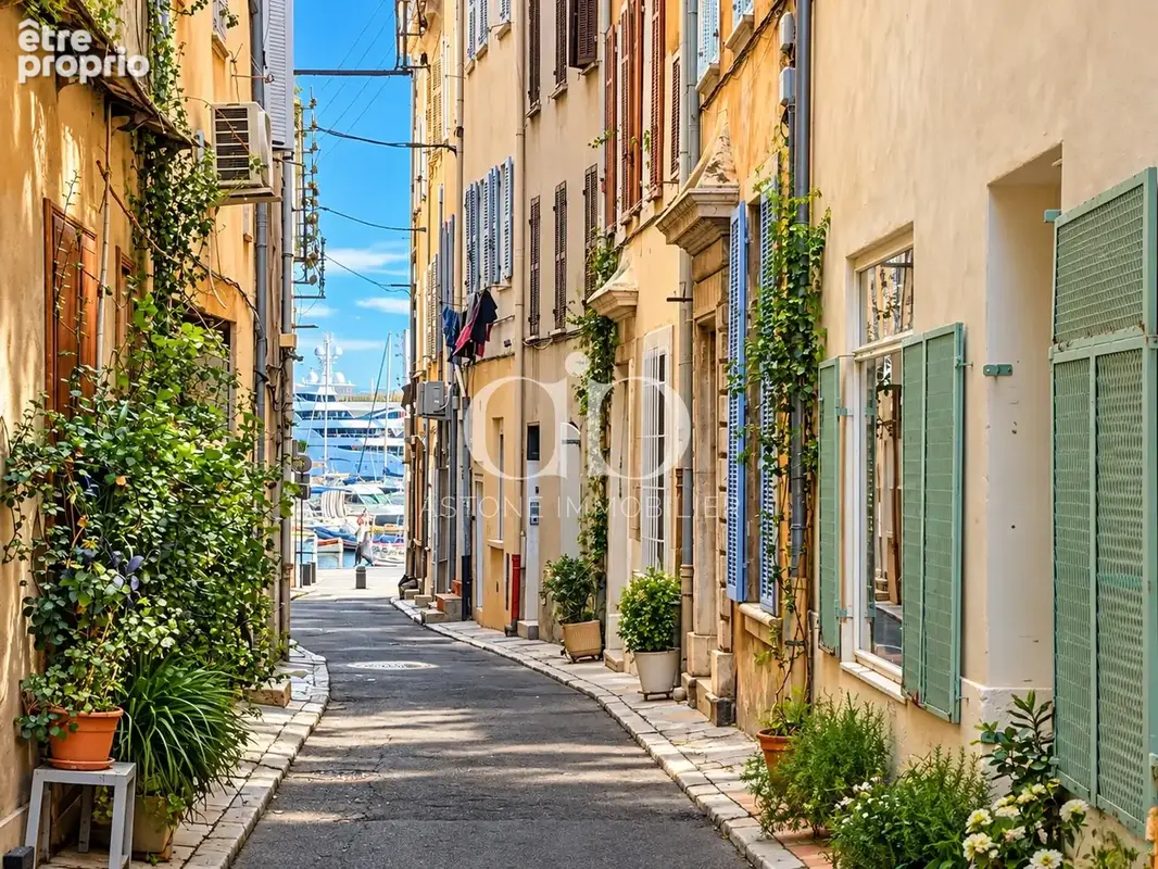 La ciotat   port-vieux  superbe t2 de 45 m2 entièrement rénové - photo 12