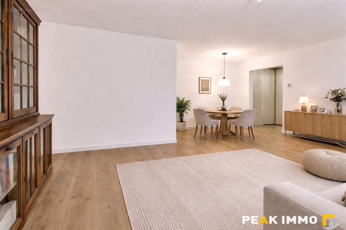 Appartement à ANNECY-LE-VIEUX