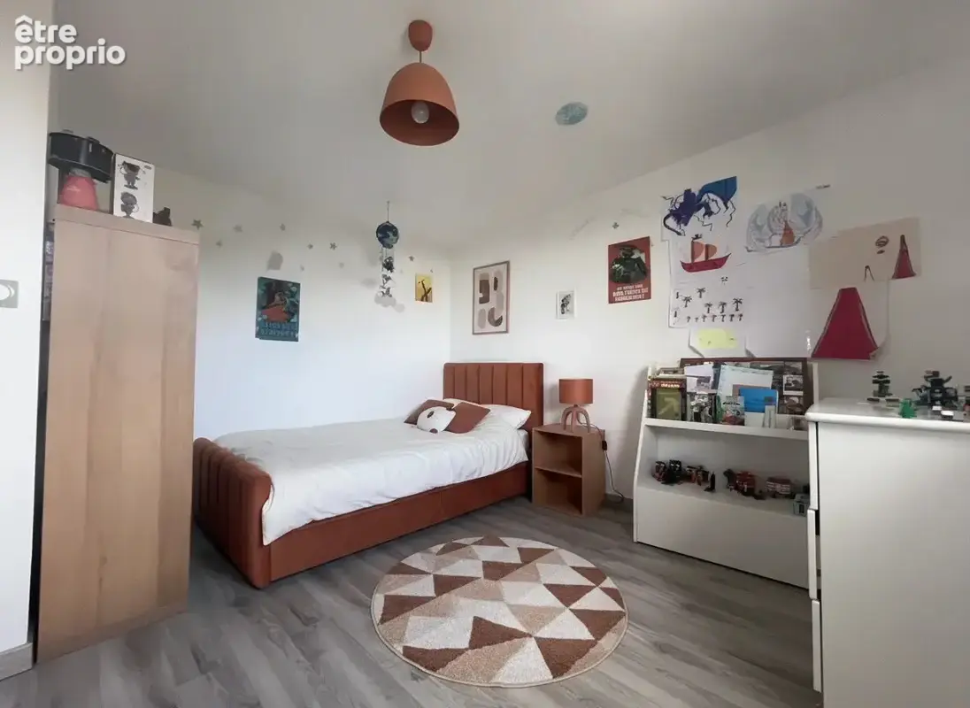 Maison - 120 m2 - 5 pièces - photo 9