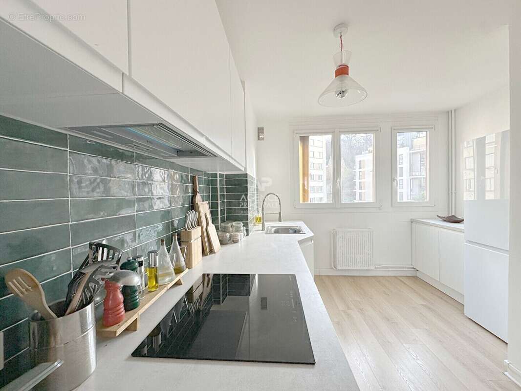 Appartement à CHAVILLE