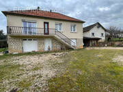 Maison à COULAURES
