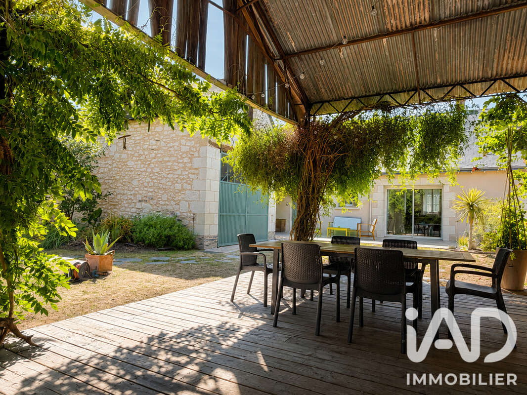 Maison 173 m² à Maze  - photo 3