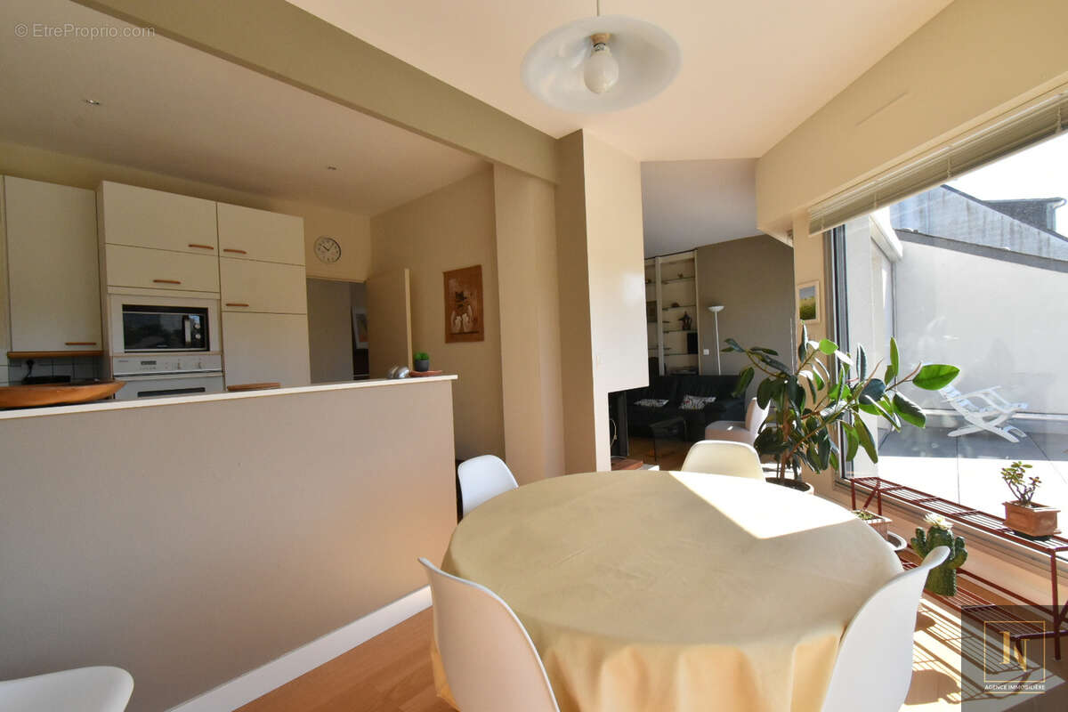 Appartement à NANTES