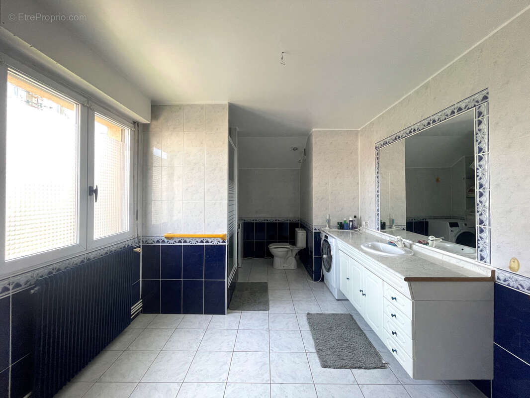 Maison à SAVIGNY-SUR-ORGE