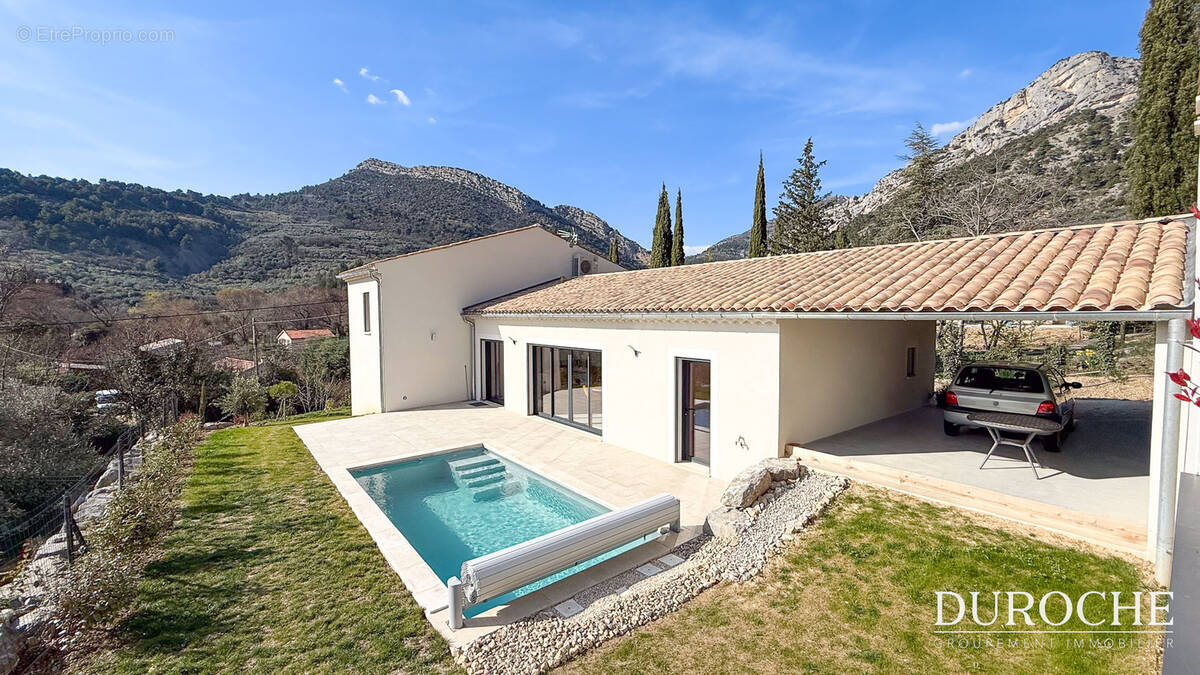 Maison à BUIS-LES-BARONNIES