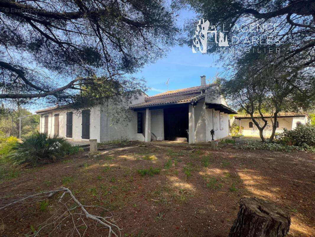Maison à ARLES