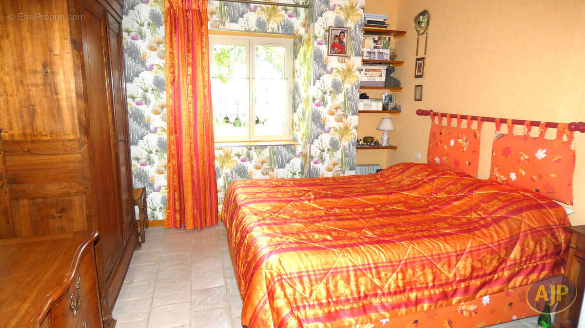 Maison à NESMY