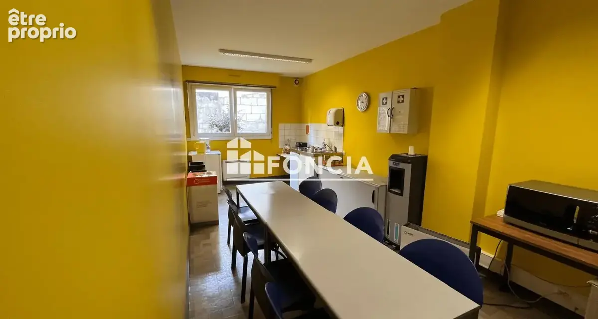 Local d'Activité à vendre avec 2 box et 2 Parking en sous-sol - photo 7