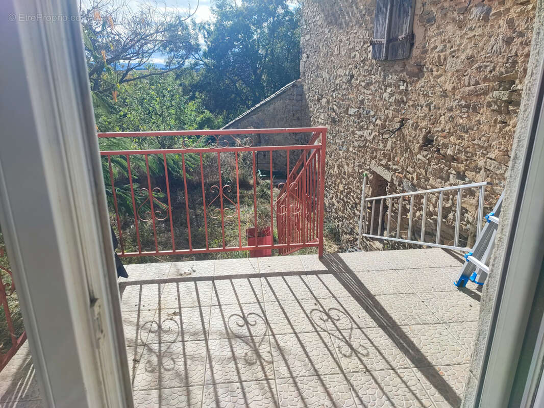 Maison à LA LIVINIERE