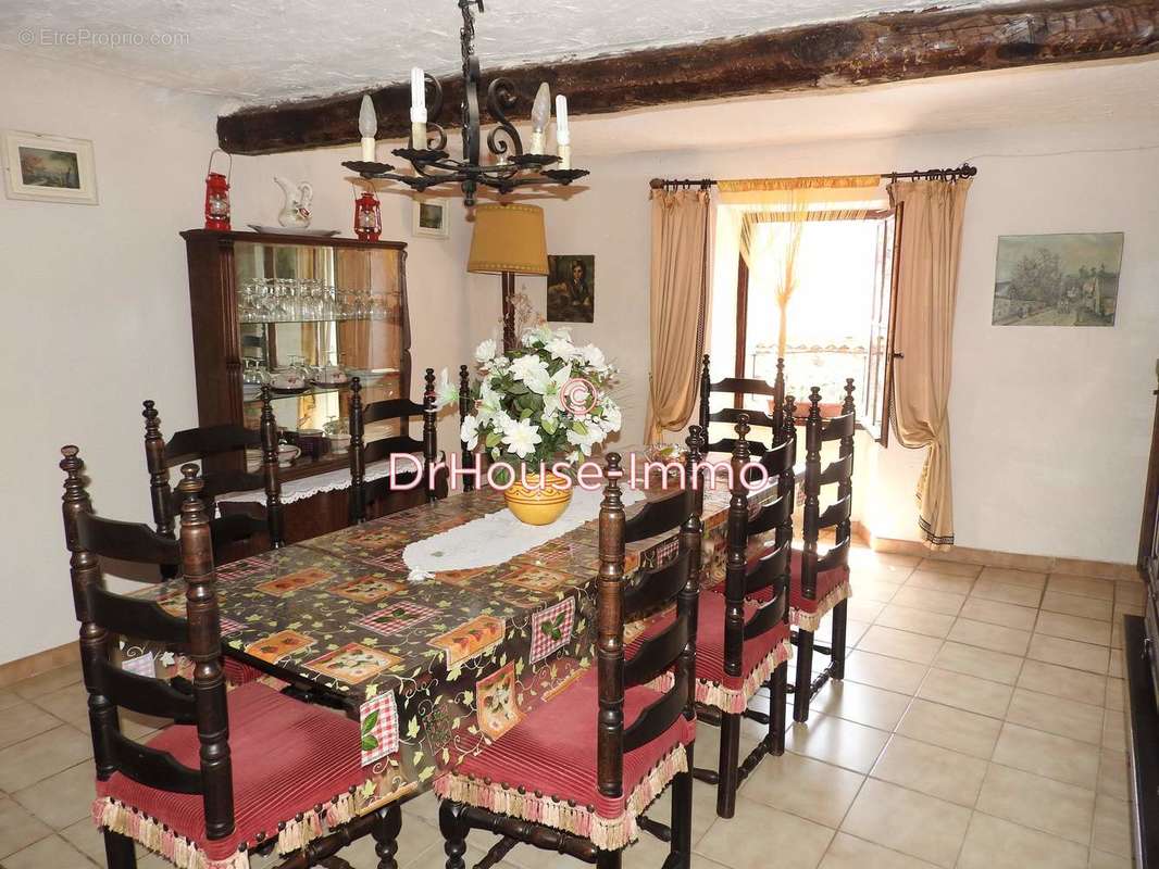 Maison à SAINT-MARSAL