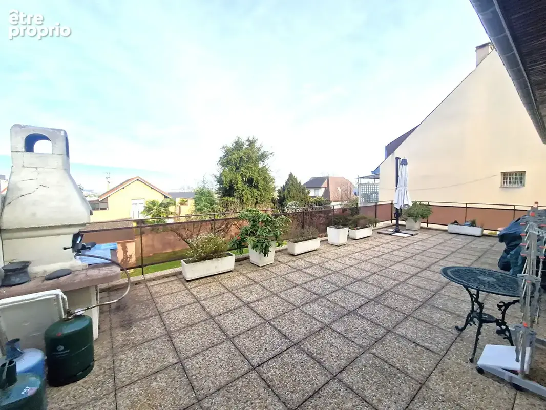 Maison Vitry Sur Seine 10 pièce(s) 210 m2 - photo 2