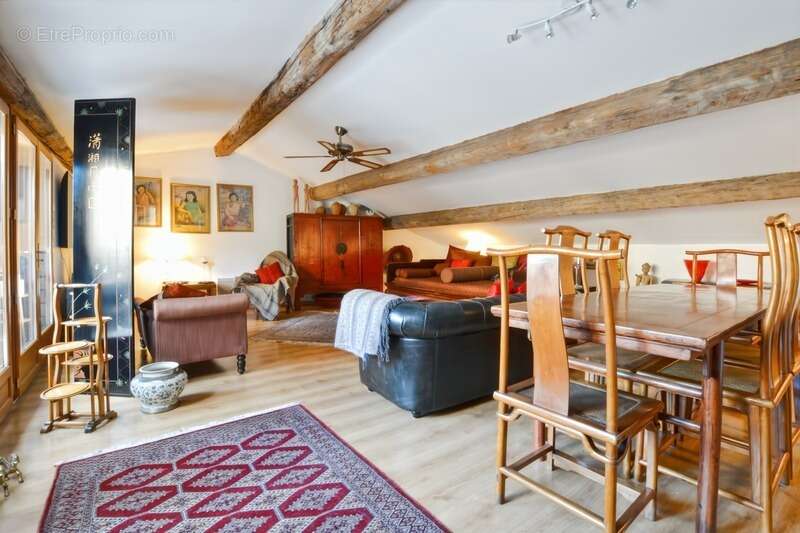 Maison à CAUSSES-ET-VEYRAN