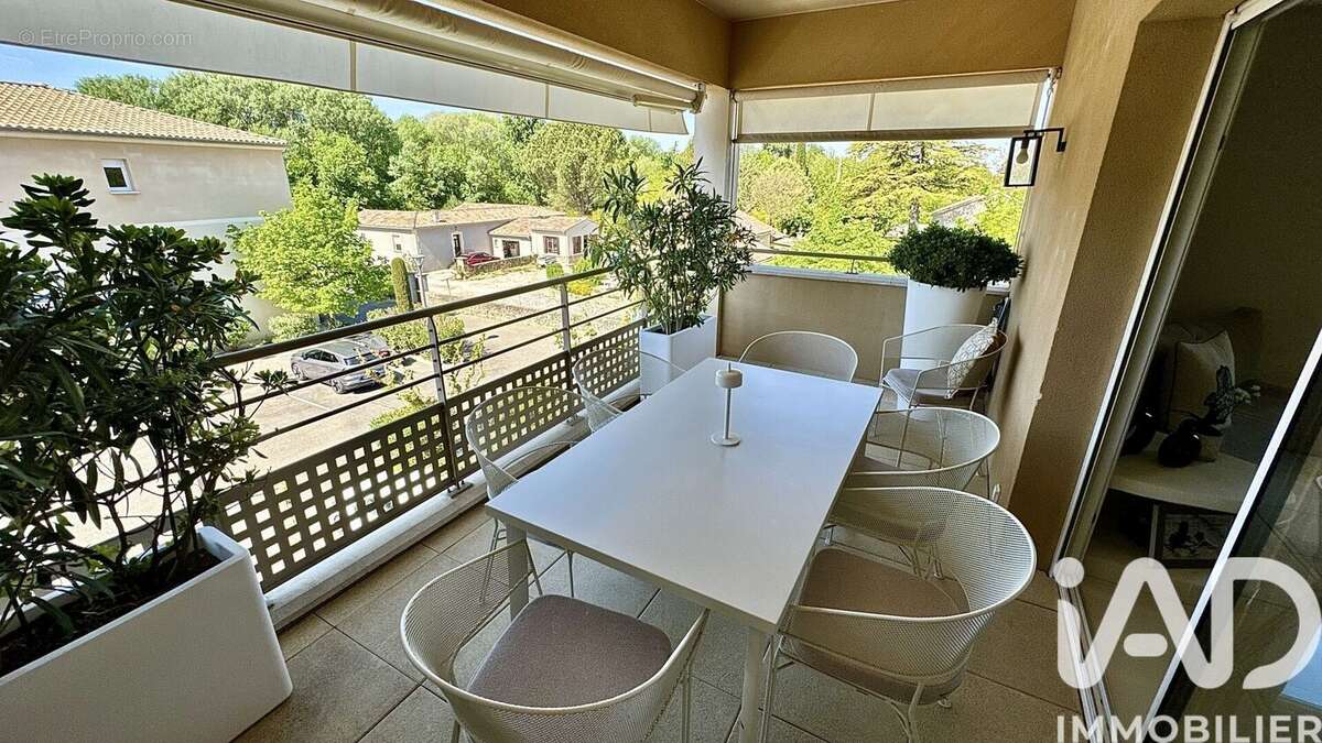 Photo 2 - Appartement à L'ISLE-SUR-LA-SORGUE
