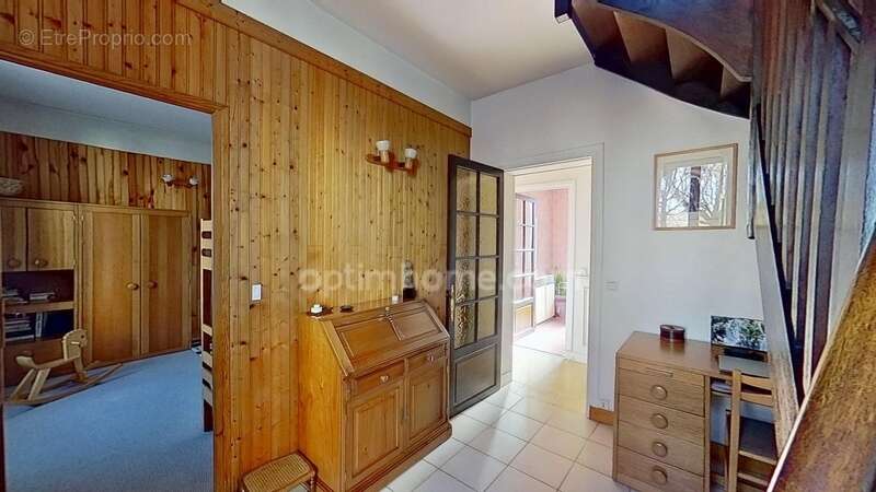 Appartement à MAISONS-ALFORT