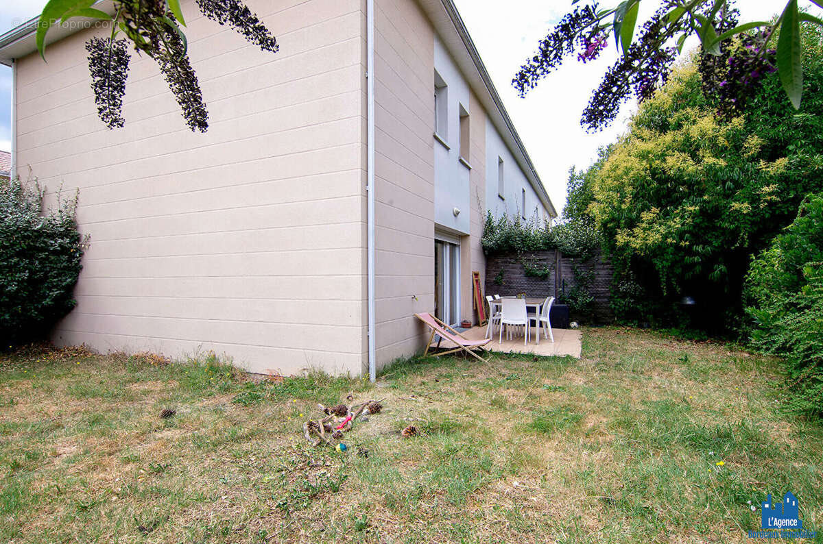 Maison à VILLENAVE-D'ORNON