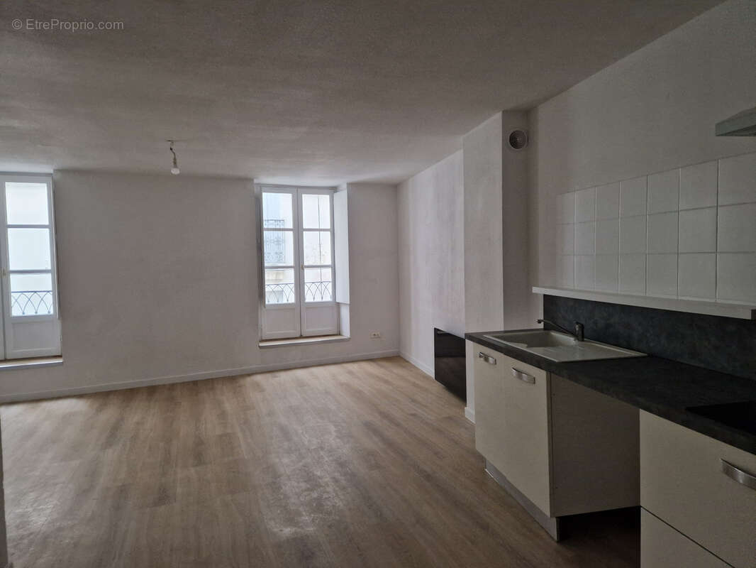 Appartement à BEZIERS