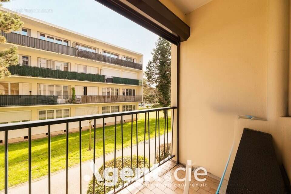 Appartement à HEROUVILLE-SAINT-CLAIR
