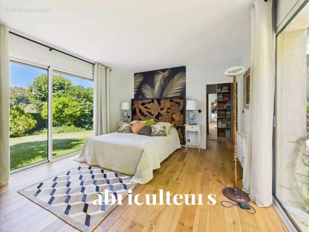 Maison à LA COLLE-SUR-LOUP