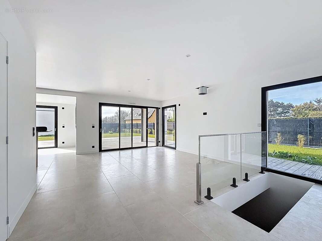 Maison 163 m² à Trouville-Sur-Mer  - photo 2
