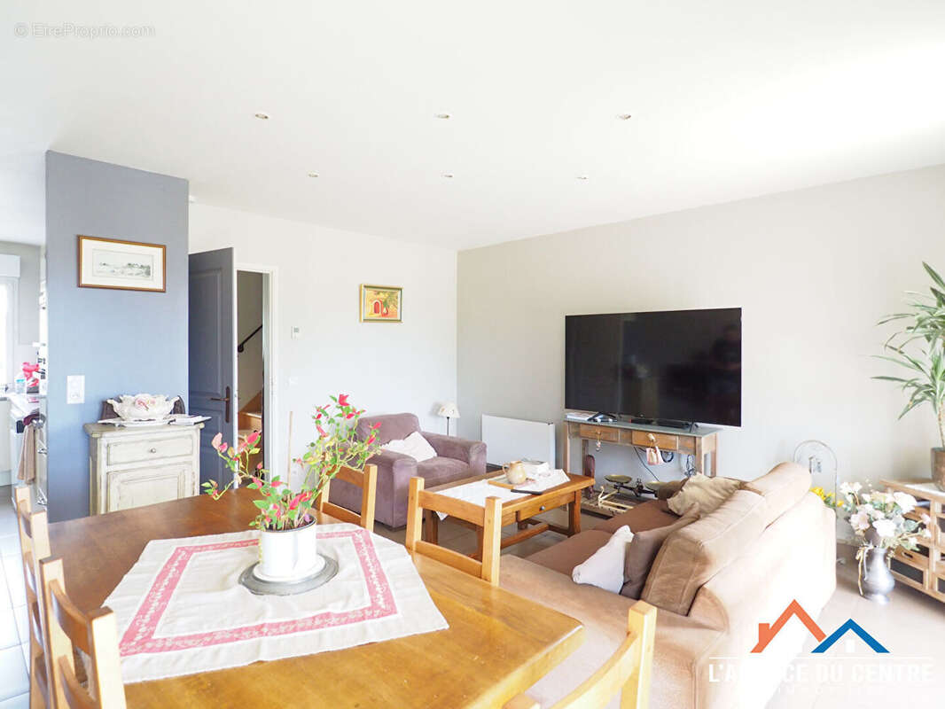 Appartement à GUITRANCOURT