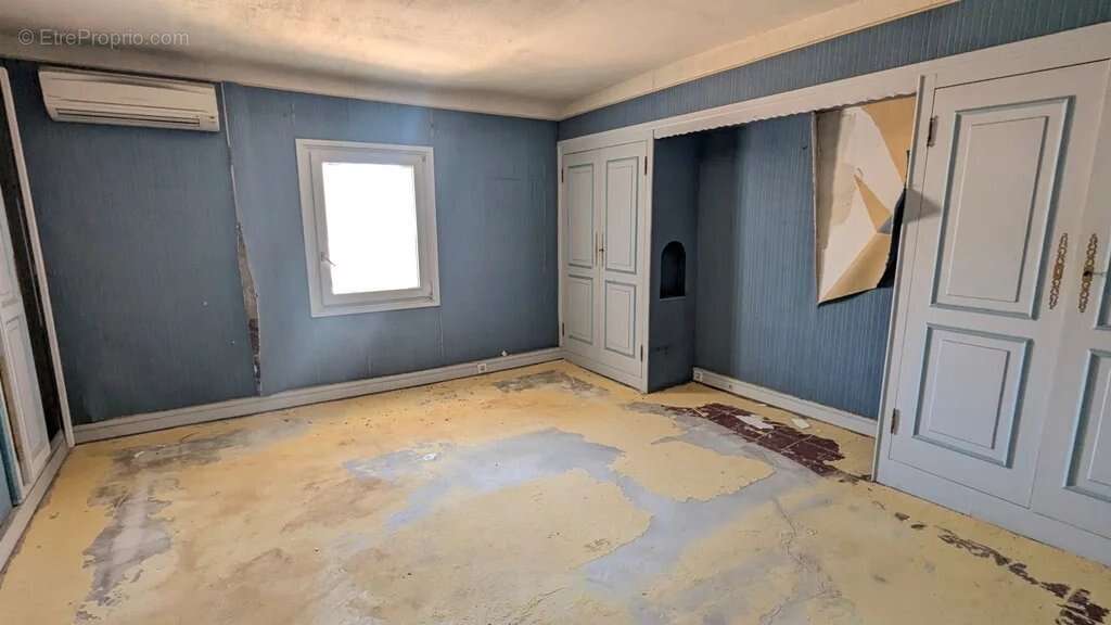 Maison à FLASSANS-SUR-ISSOLE