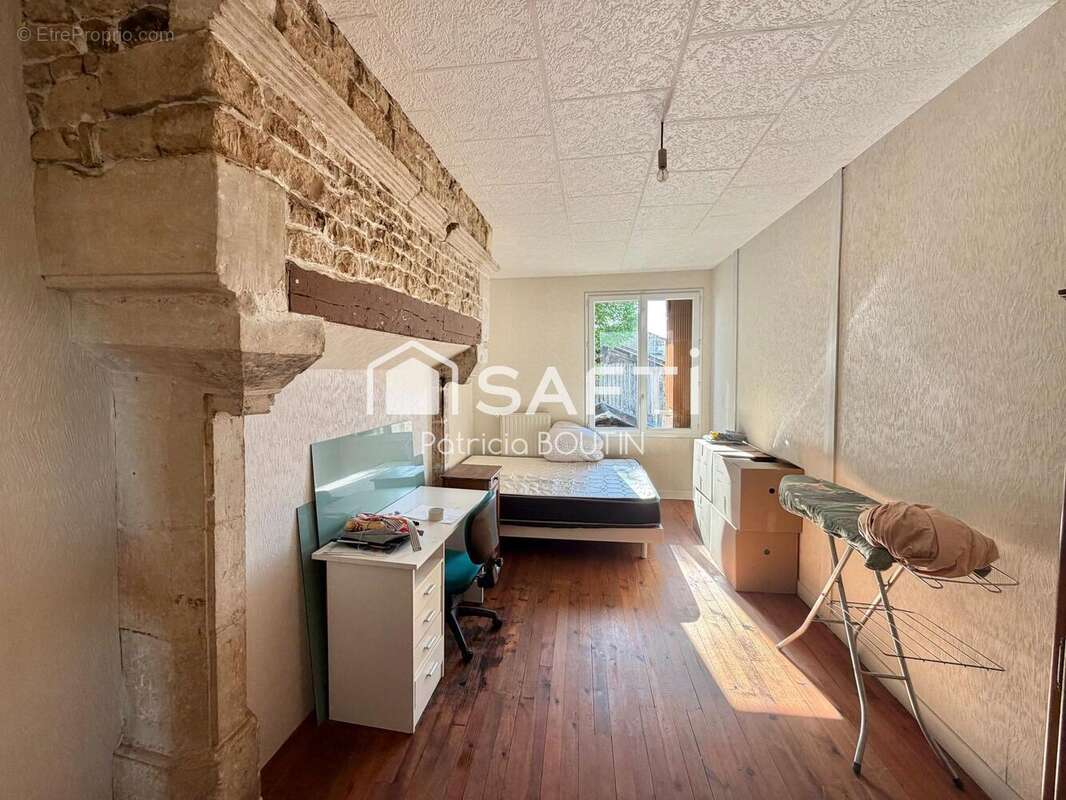 Maison 139 m² à Chenay  - photo 9