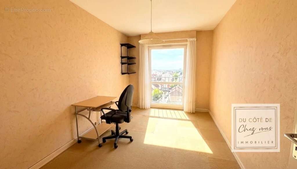 Appartement à SAINT-ANDRE-LES-VERGERS