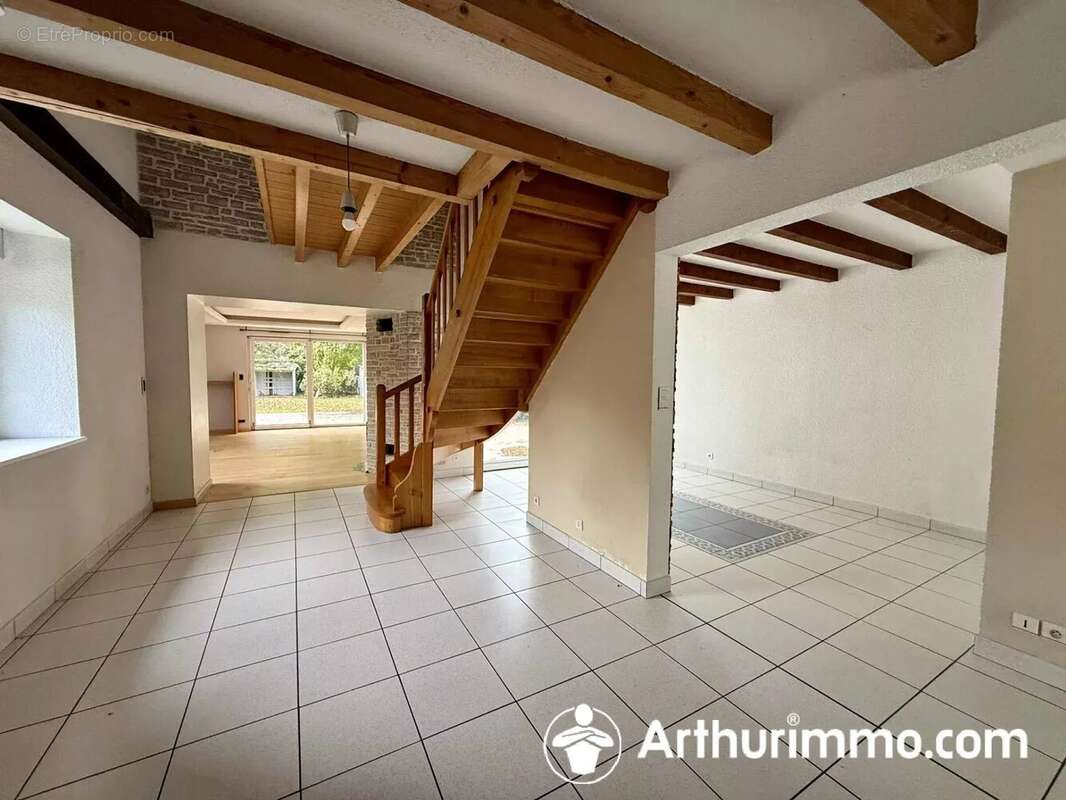 Maison à SELONCOURT