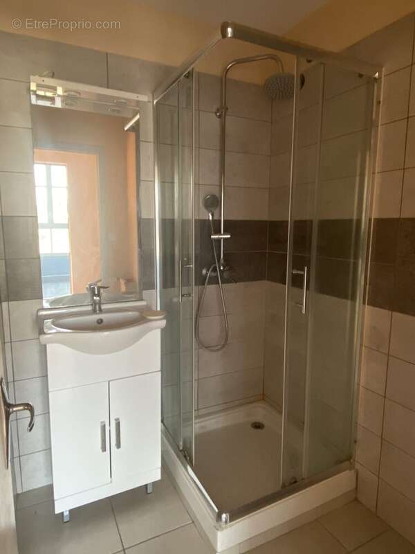 Appartement à BOURG-DE-PEAGE