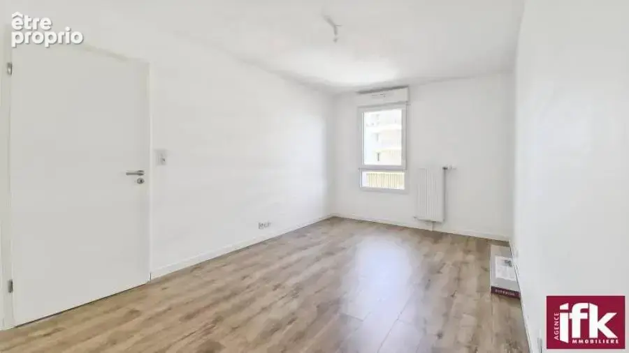 Wintzenheim : Appartement 3 pièces avec balcon, ascenseur et deux parkings - photo 7