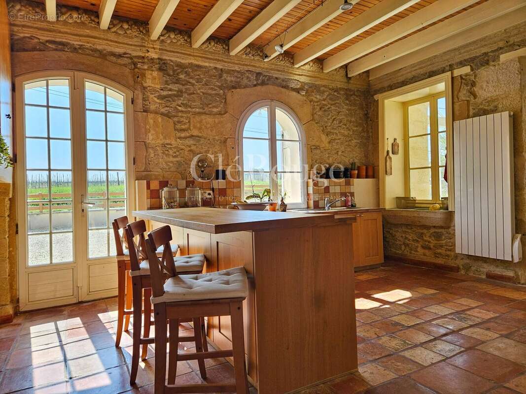 Maison à SAUVETERRE-DE-GUYENNE