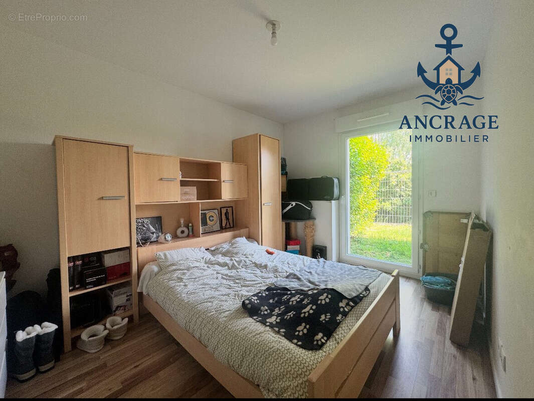 Appartement 39 m² à La Riviere-Saint-Sauveur  - photo 3