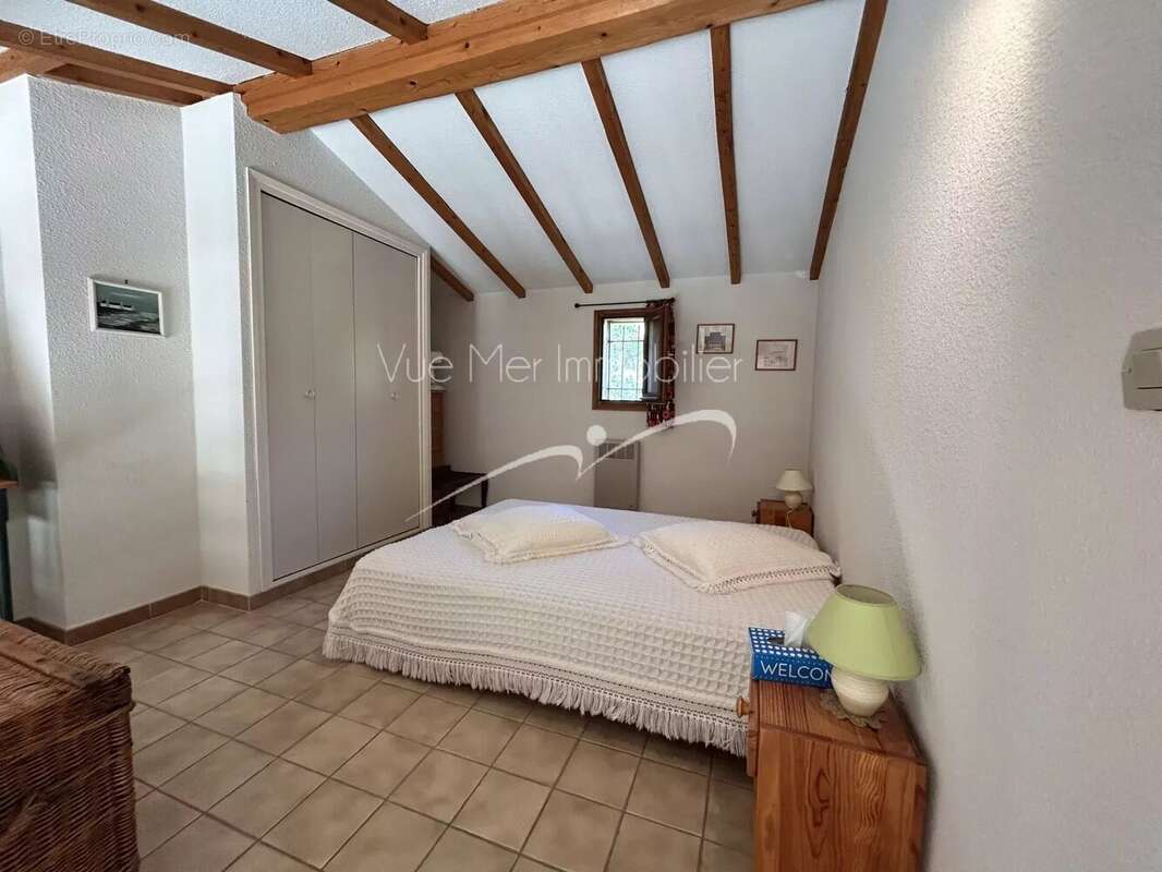 Appartement à LE LAVANDOU