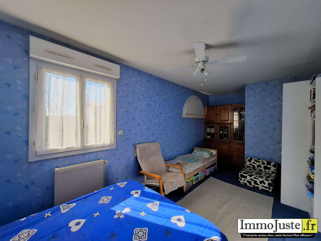 Maison à MONTIGNY-LE-BRETONNEUX