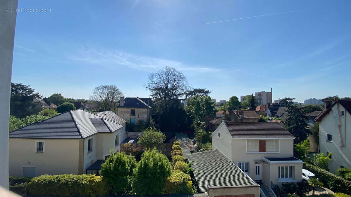 Appartement à ENGHIEN-LES-BAINS