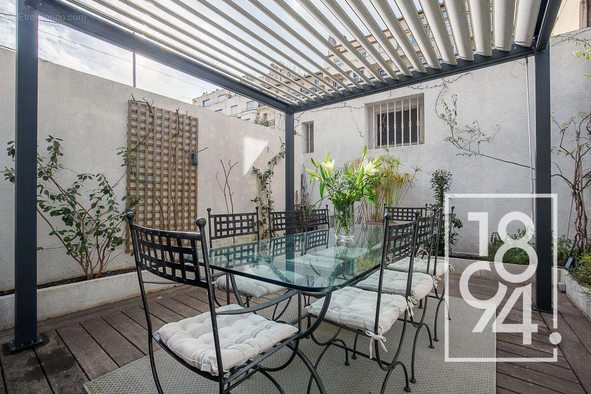 Appartement à MARSEILLE-8E