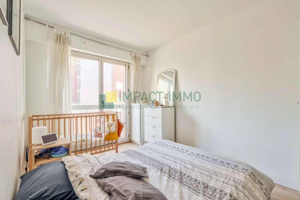 Appartement à CLICHY