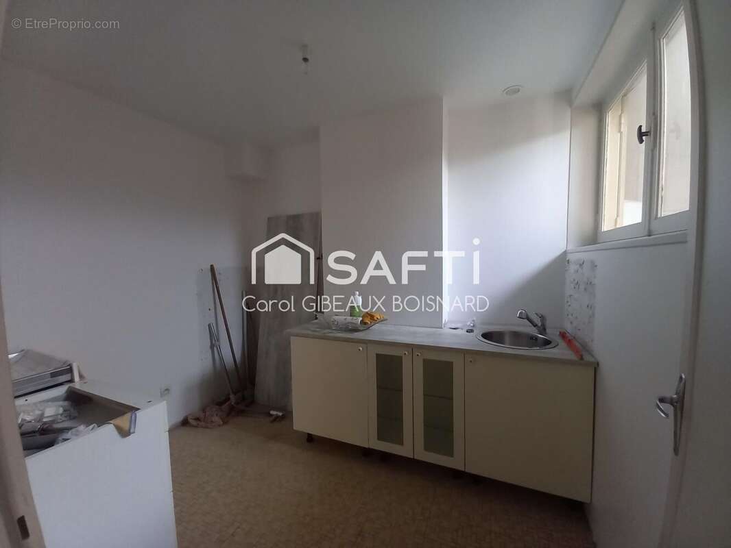 Maison 42 m² à Saumeray  - photo 7