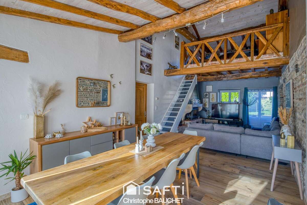 Photo 2 - Maison à ATTIGNAT