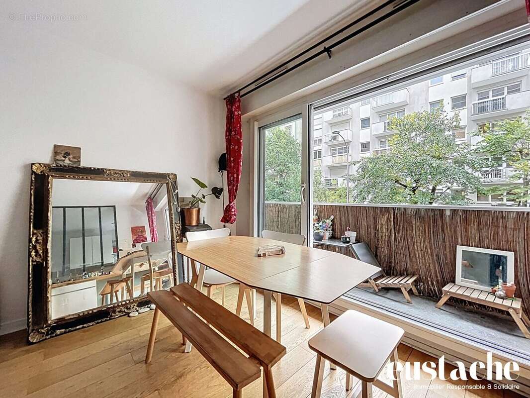 Appartement à PARIS-19E