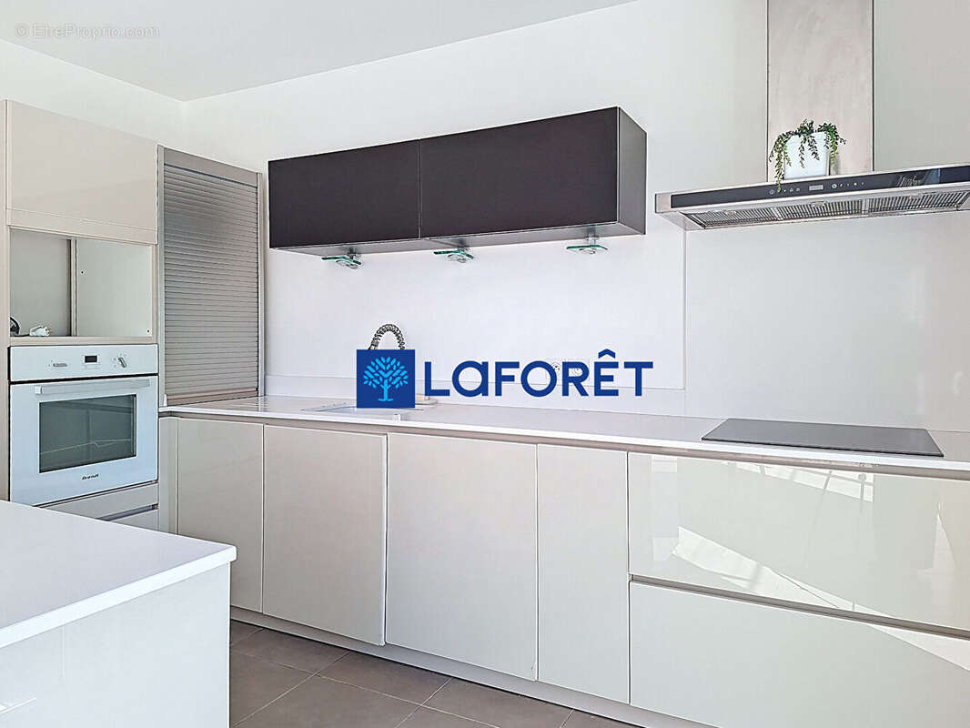 Appartement à LA VALETTE-DU-VAR