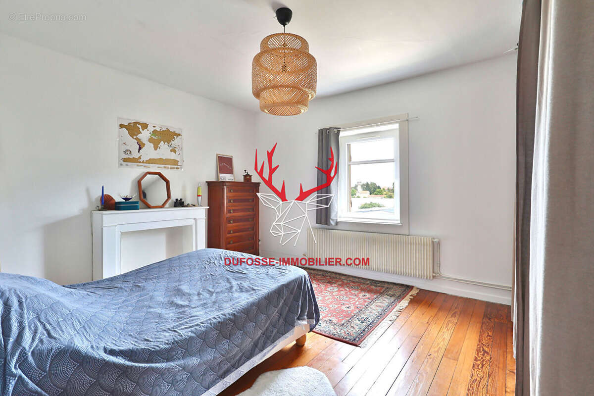 Appartement à SAINT-GENIS-LAVAL