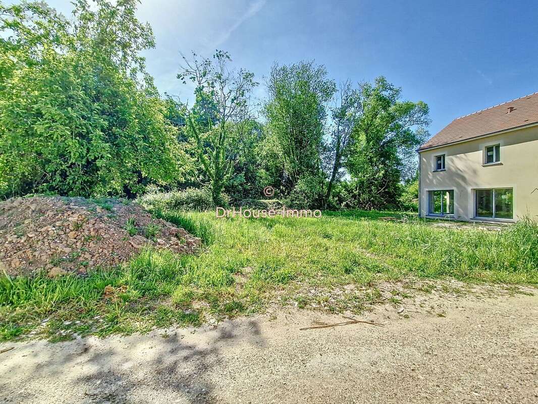 Terrain à RAMBOUILLET