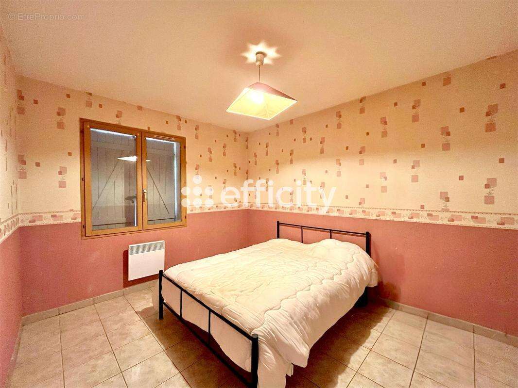 Maison à ANIZY-LE-CHATEAU