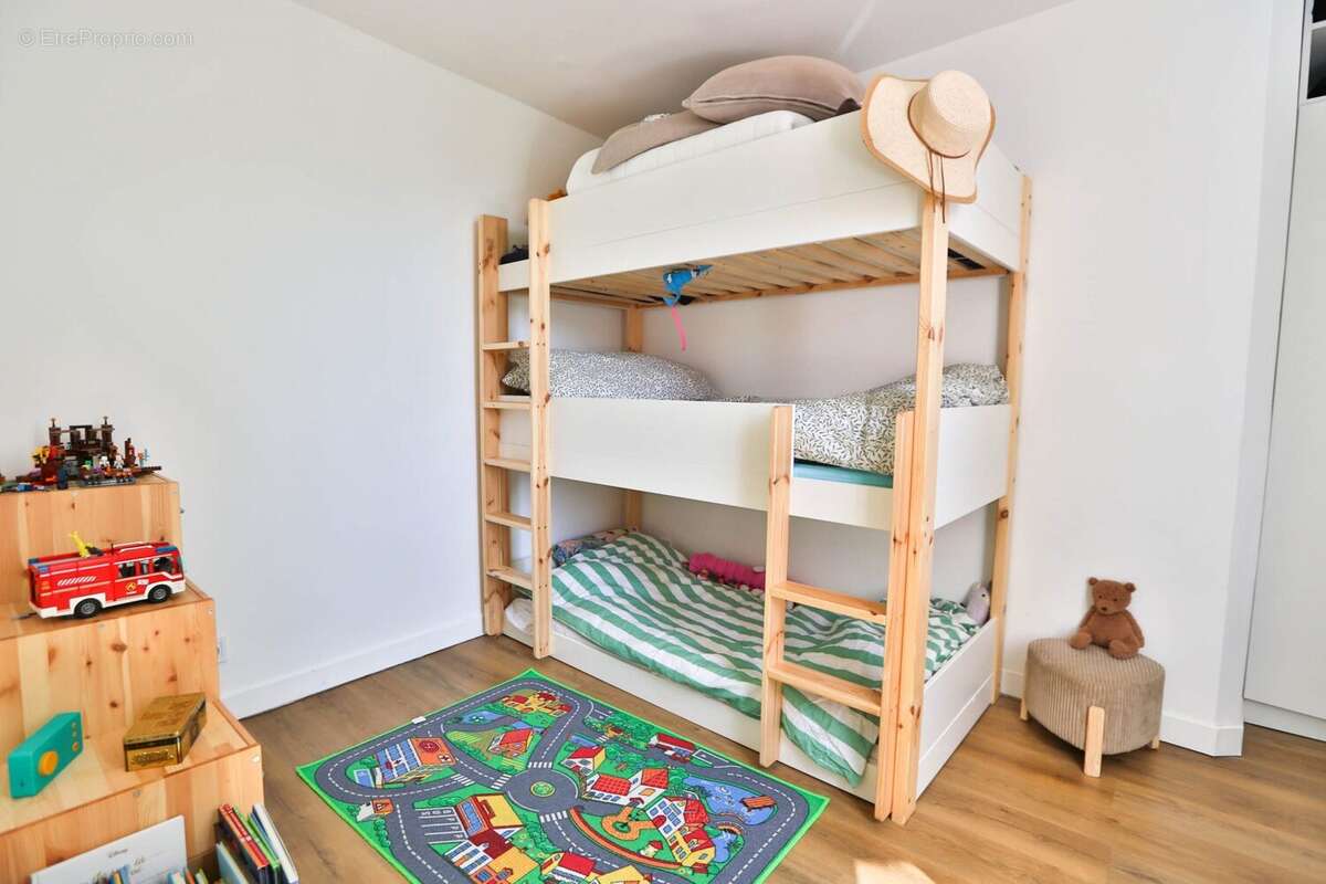 Appartement à FERRIERES-EN-BRIE