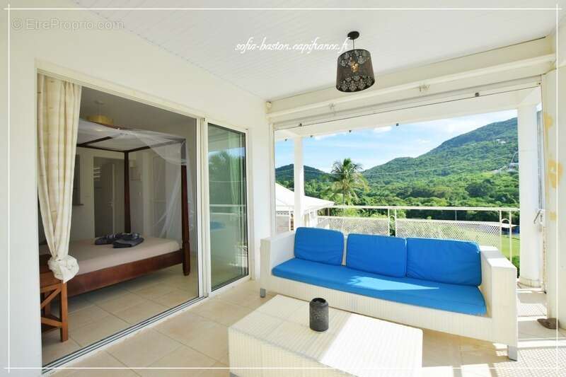 Maison à LES TROIS-ILETS