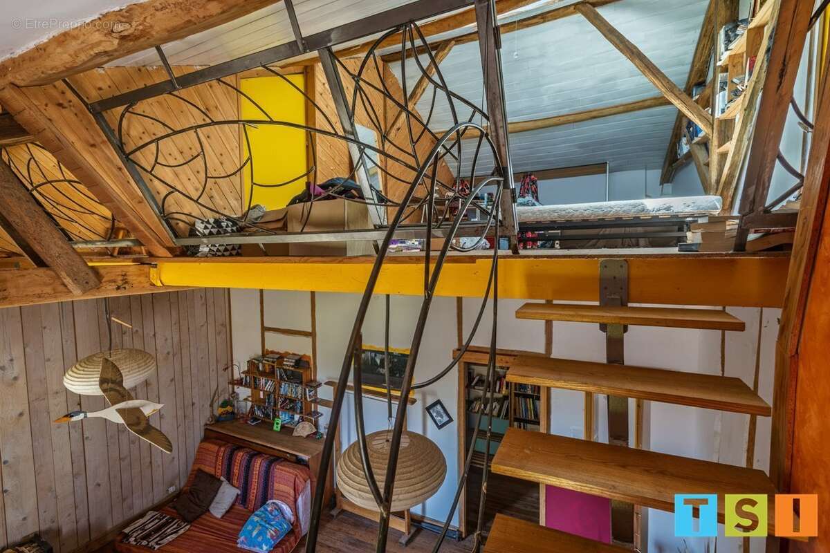 Maison à LA BASTIDE-DU-SALAT